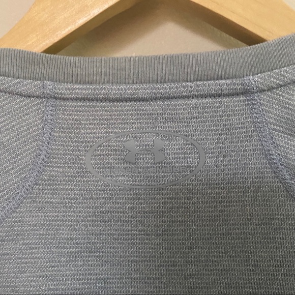 SOLD NWT Under Armour Threadborne Long Sleeve Gray - Picture 6 of 6